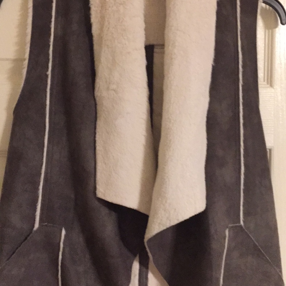 M women Vest